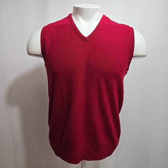 Vintage Revere Sweater Vest Mens Size Medium Red 100% Orlon 60s 70s Grandpa - Picture 1 of 7
